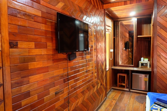 Imagen de la habitación del Hotel Phi Phi Sandsea View Resort. Foto 4