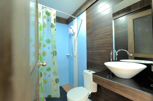 Imagen general del Hotel Phi Phi Sea Sky Resort. Foto 2