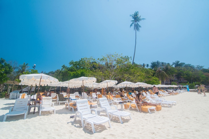 Imagen de los exteriores del Hotel Phi Phi The Beach Resort. Foto 8