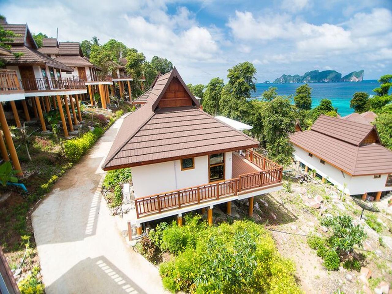 Imagen general del Hotel Phi Phi The Beach Resort. Foto 1