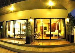 Imagen general del Hotel Phi Phi Ton Sai Place. Foto 2