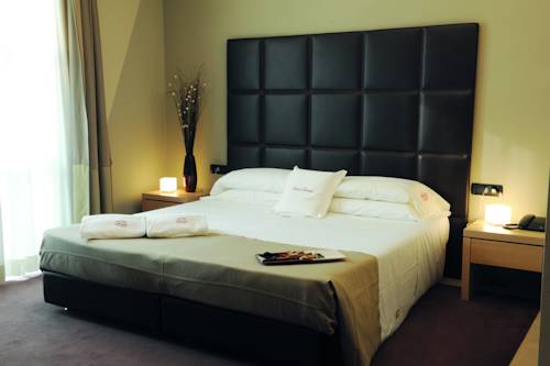 Imagen de la habitación del Hotel Phi Piajo. Foto 5