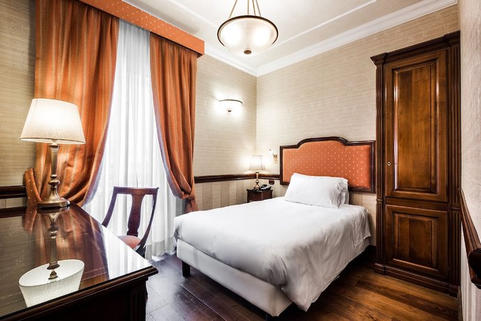 Imagen de la habitación del Hotel Phi Principe. Foto 11