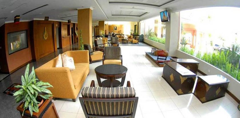 Imagen de la habitación del Hotel Phi Semesta. Foto 9