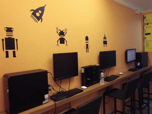 Imagen de los interiores del Hotel Phil Inn. Foto 9