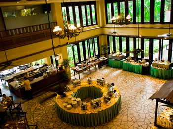 Imagen del bar/restaurante del Hotel Philea Mines Beach Resort. Foto 2