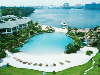 Imagen de la piscina del Hotel Philea Mines Beach Resort. Foto 16