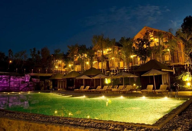 Imagen de la piscina del Hotel Philea Resort and Spa. Foto 17