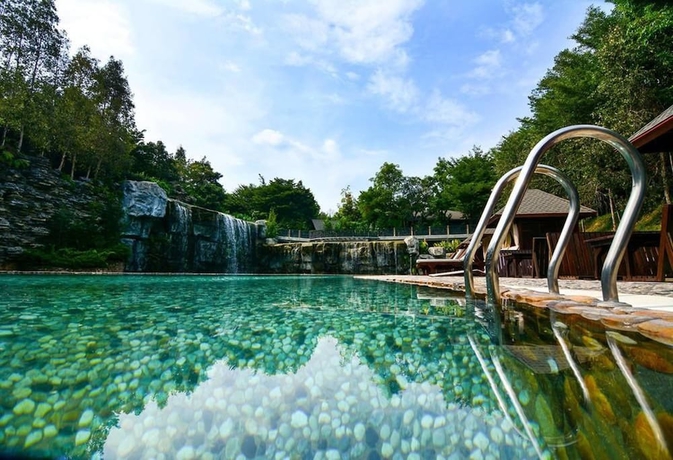 Imagen de la piscina del Hotel Philea Resort and Spa. Foto 18