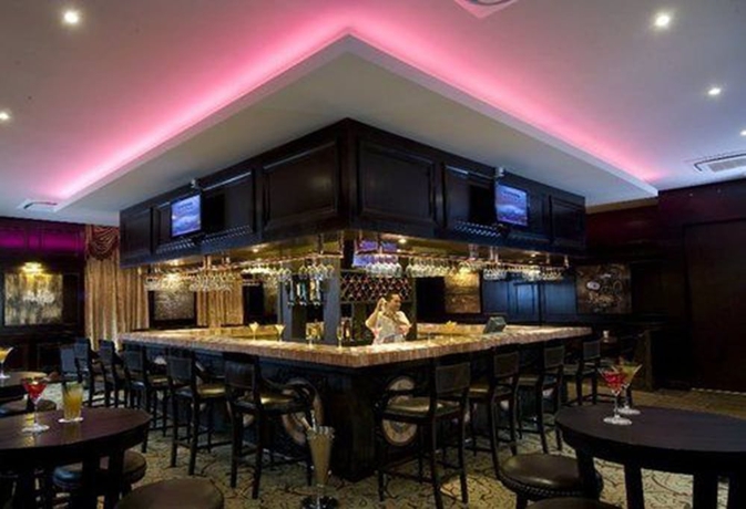 Imagen del bar/restaurante del Hotel Philea Resort and Spa. Foto 4