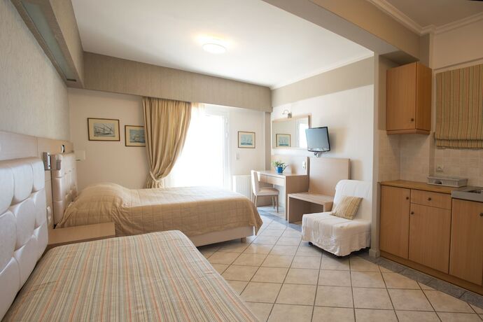 Imagen de la habitación del Hotel Philip, Pylos. Foto 21