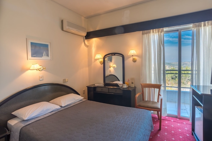 Imagen de la habitación del Hotel Philippion. Foto 8