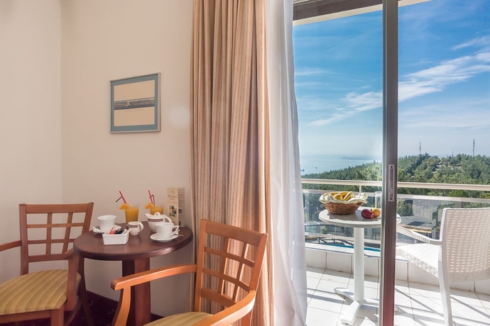 Imagen de la habitación del Hotel Philippion. Foto 12