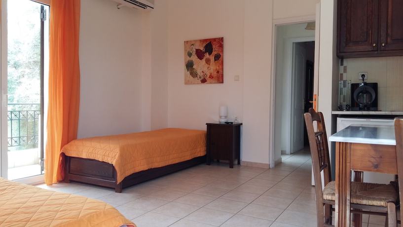 Imagen de la habitación del Hotel Philippos Apartments. Foto 8
