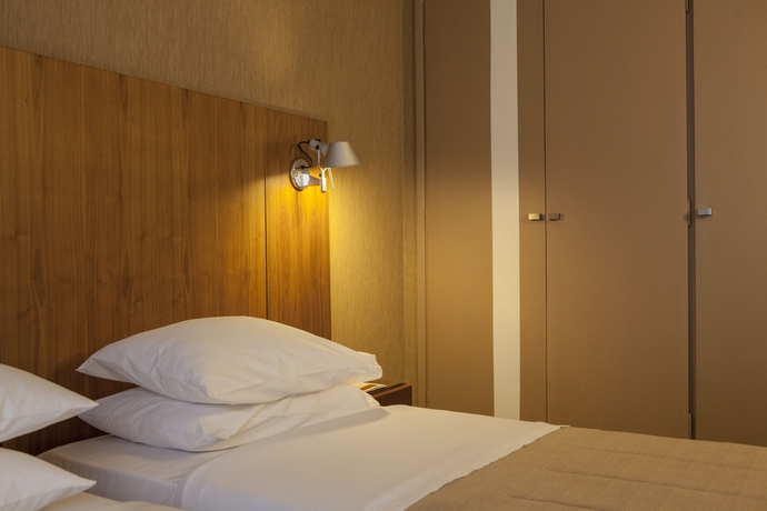 Imagen de la habitación del Hotel Philippos, Atenas. Foto 7