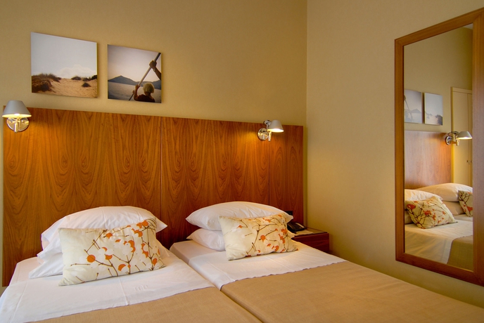 Imagen de la habitación del Hotel Philippos, Atenas. Foto 10