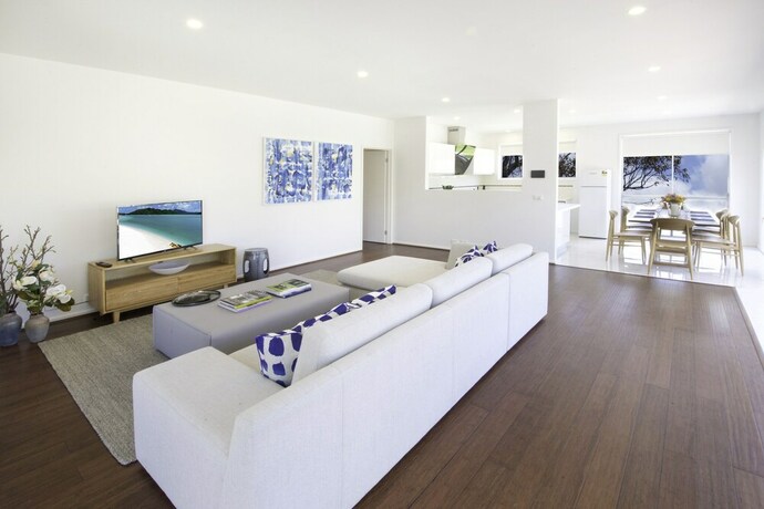 Imagen de la habitación del Hotel Phillip Island Towers. Foto 19