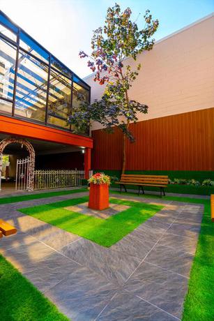 Imagen de los exteriores del Hotel Philly Inn & Suites. Foto 5