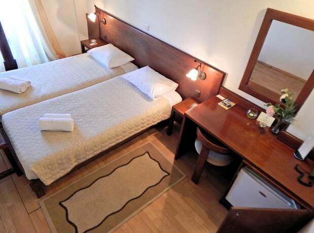 Imagen de la habitación del Hotel Philoxenia. Foto 19