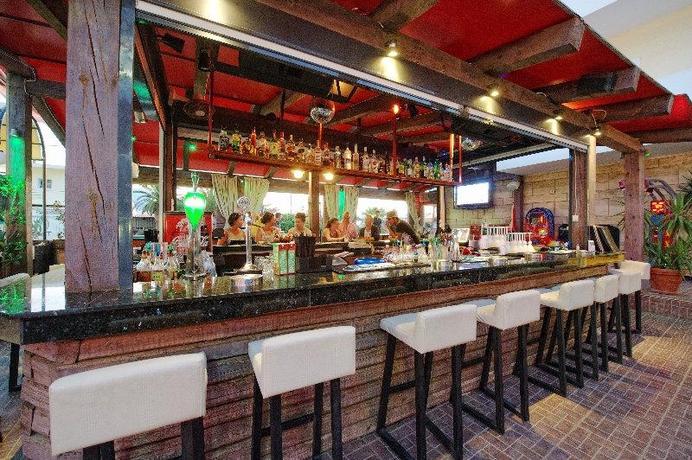 Imagen general del Hotel Philoxenia. Foto 10