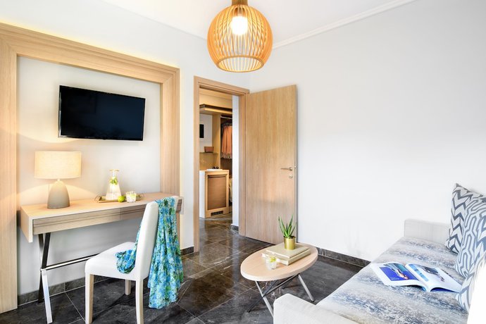Imagen de la habitación del Hotel Philoxenia, Psakoudia. Foto 17