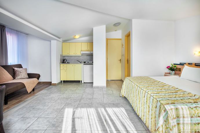 Imagen de la habitación del Hotel Philoxenia Spa. Foto 18
