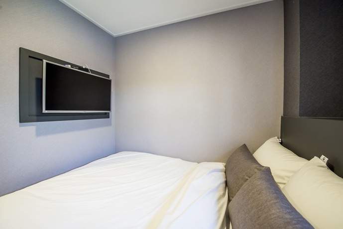 Imagen de la habitación del Hotel Philstay Myeongdong Metro. Foto 11