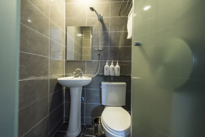 Imagen de la habitación del Hotel Philstay Myeongdong Metro. Foto 16