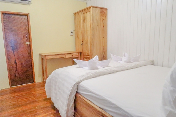 Imagen de la habitación del Hotel Phinisi Hostel Bira. Foto 10