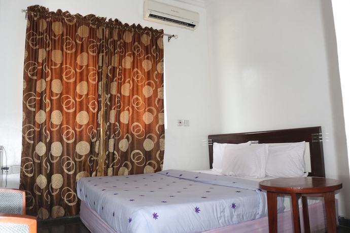 Imagen general del Hotel Phisbonds. Foto 1