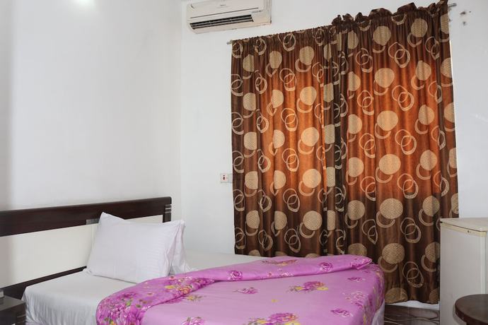 Imagen de la habitación del Hotel Phisbonds. Foto 12