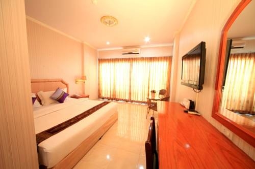 Imagen de la habitación del Hotel Phitsanulok Orchid Hotel. Foto 13