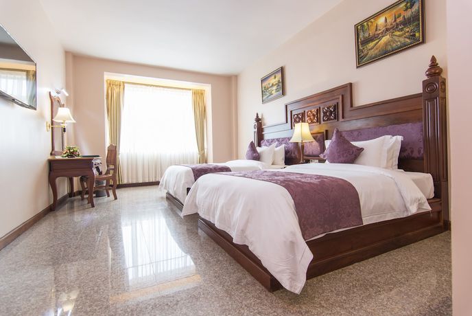 Imagen de la habitación del Hotel Phnom Penh Era. Foto 7