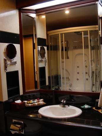 Imagen de la habitación del Hotel Phnom Penh. Foto 4