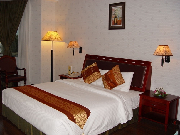 Imagen de la habitación del Hotel Phnom Penh. Foto 6