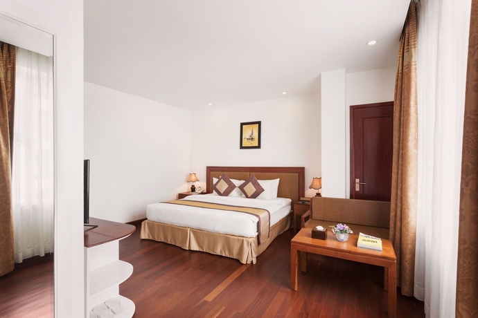 Imagen de la habitación del Hotel Phnom Penh Katari. Foto 8