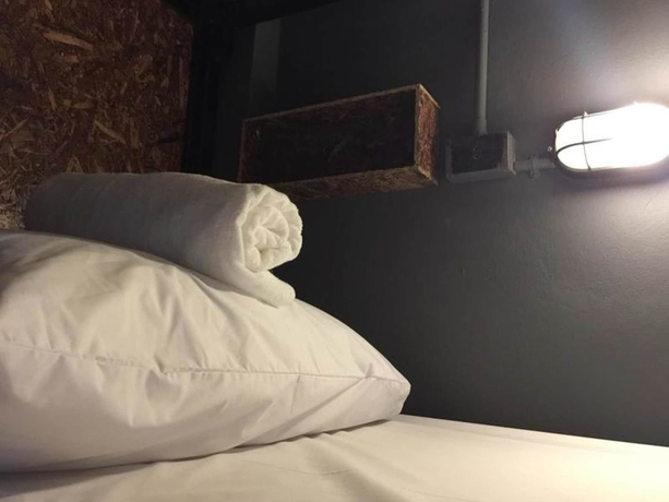 Imagen de la habitación del Hotel Pho Hostel. Foto 6