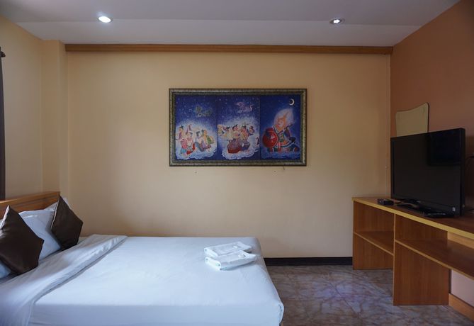 Imagen de la habitación del Hotel Phoemphoon 2. Foto 6