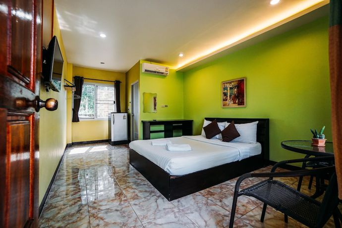 Imagen de la habitación del Hotel Phoemphoon 2. Foto 8