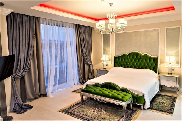 Imagen de la habitación del Hotel Phoenicia Royal. Foto 2