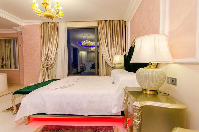 Imagen de la habitación del Hotel Phoenicia Royal. Foto 10