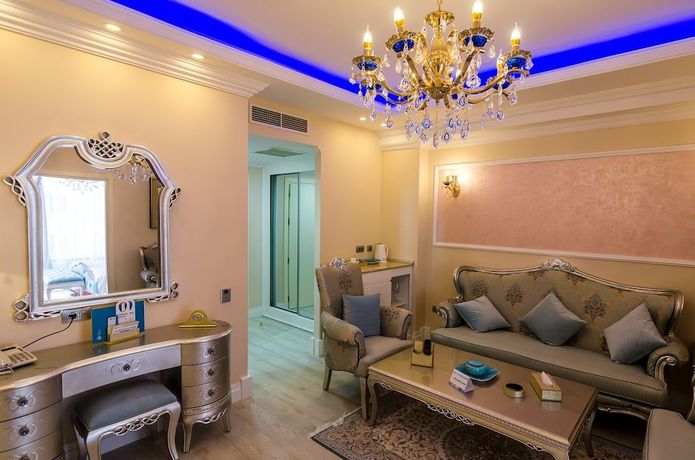 Imagen de la habitación del Hotel Phoenicia Royal. Foto 17