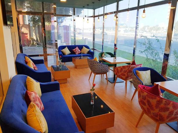 Imagen del bar/restaurante del Hotel Phoenicia Tower. Foto 2