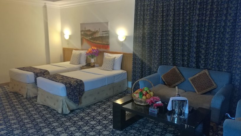 Imagen de la habitación del Hotel Phoenicia Tower. Foto 4