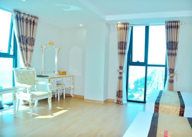 Imagen general del Hotel Phoenix 2. Foto 4