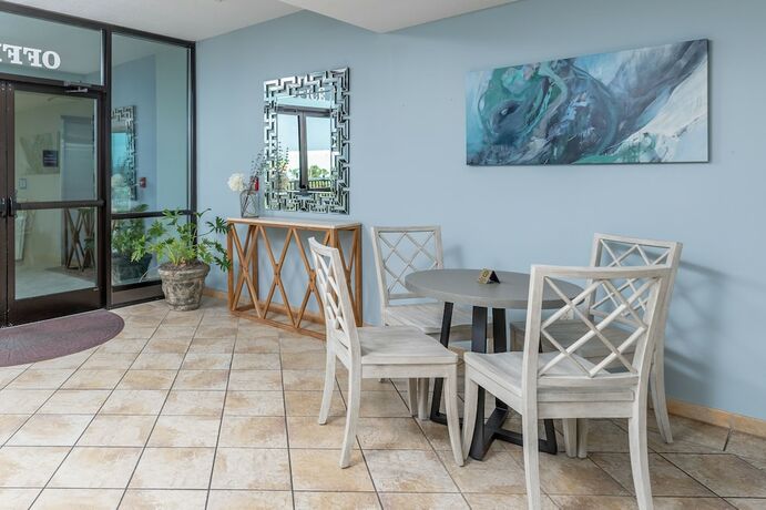 Imagen general del Hotel Phoenix All Suites. Foto 11