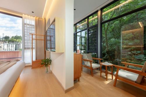 Imagen general del Hotel Phoenix Ancient City Courtyard凤凰古城庭院酒店. Foto 4