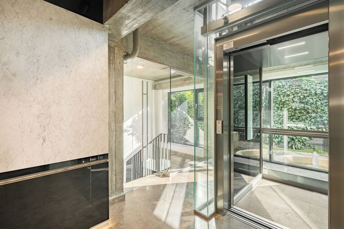 Imagen de los interiores del Hotel Phoenix Aparthotel. Foto 16