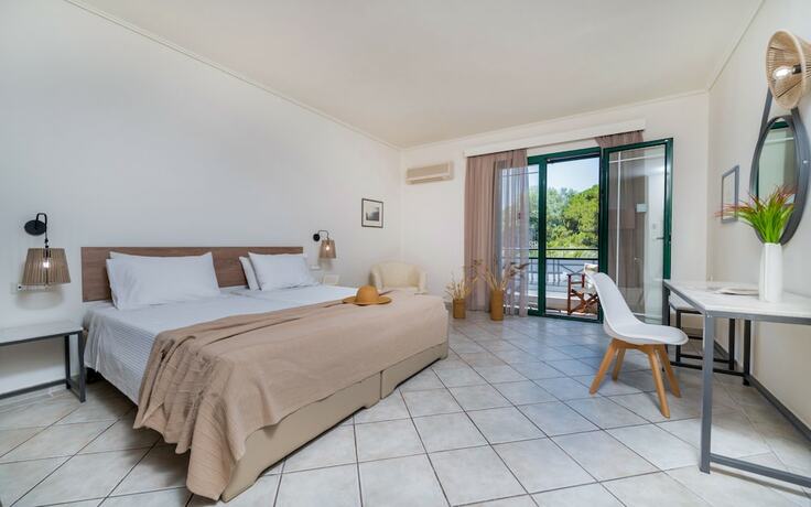 Imagen general del Hotel Phoenix Beach. Foto 16