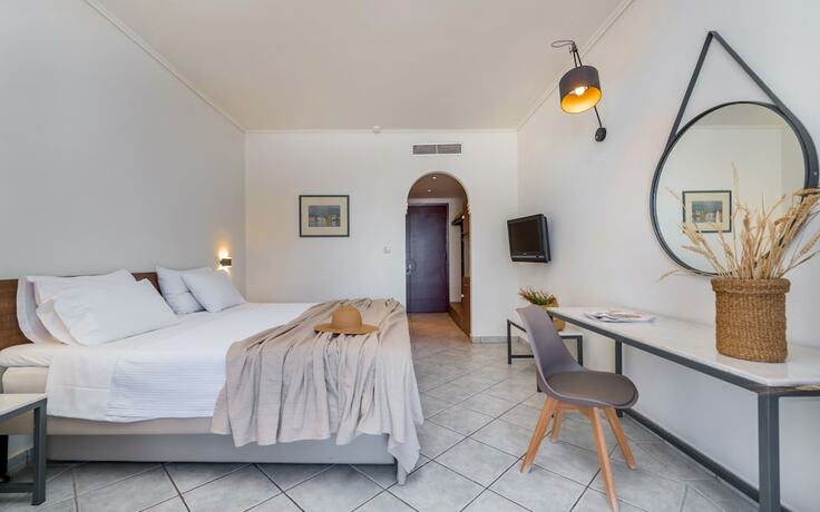 Imagen de la habitación del Hotel Phoenix Beach. Foto 18